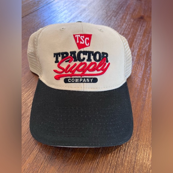 Tractor Supply Company trucker hat. - Picture 2 of 8